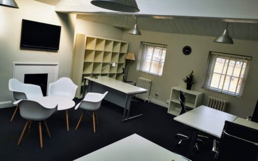 351 sq ft Serviced Office in Prestige Georgian Mansion, Nottingham