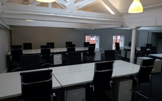 750 sq ft Serviced Office in Grade II Listed Georgian Building – Nottingham City Centre